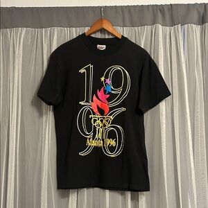 Olympics Black 1996 Atlanta Graphic Short Sleeve T-Shirt Size Medium
